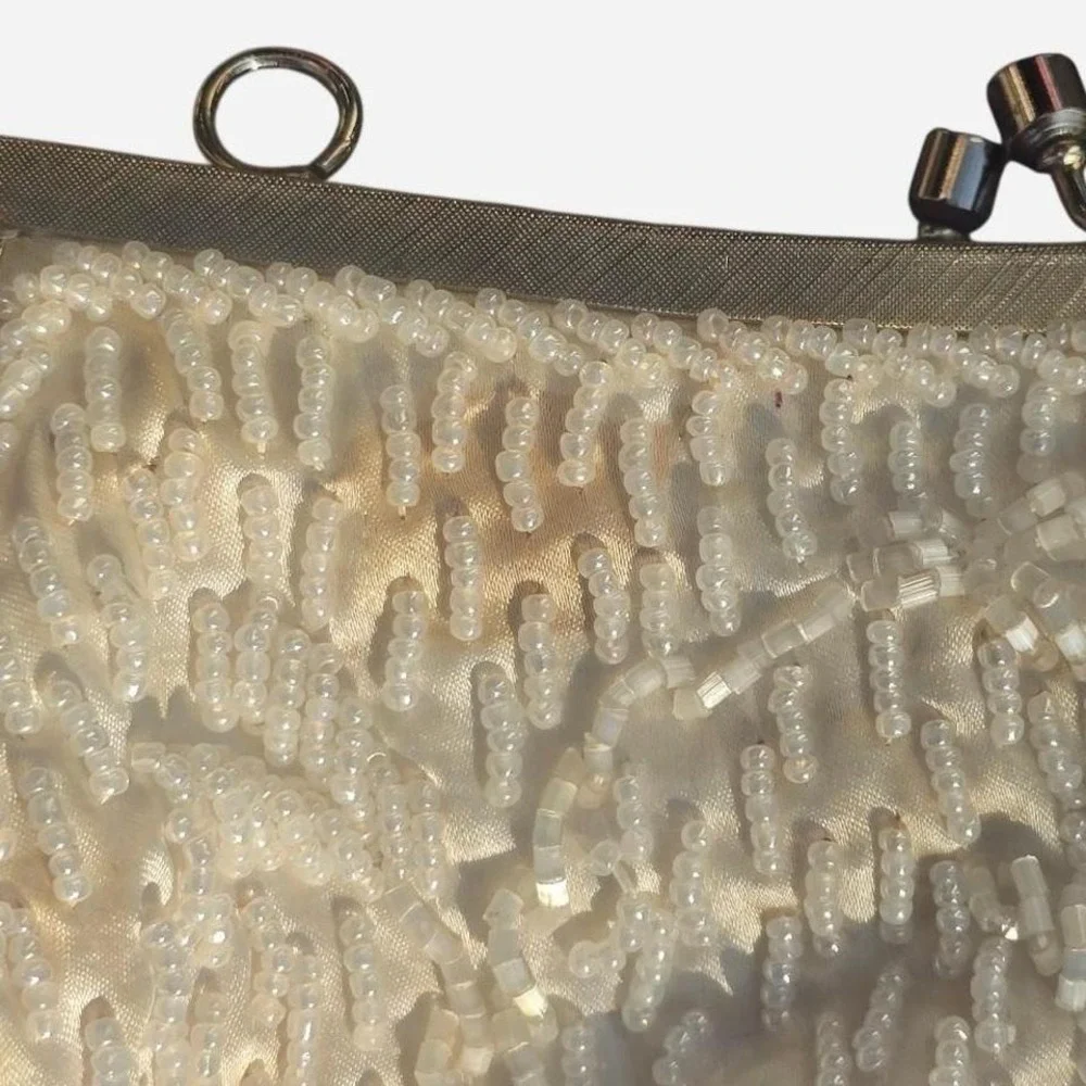 Vintage beaded clutch/purse‎ no handle/strap (acc1)